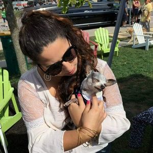 Meet your Posher, Madelynn